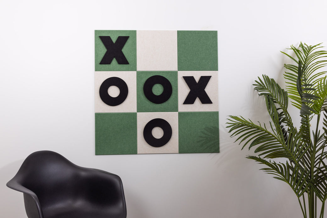 Tic-Tac-Toe Wall Game