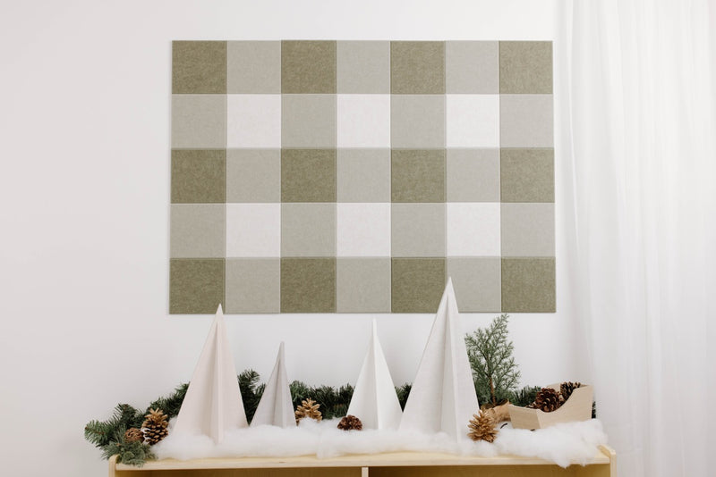 Green Gingham Pinboard