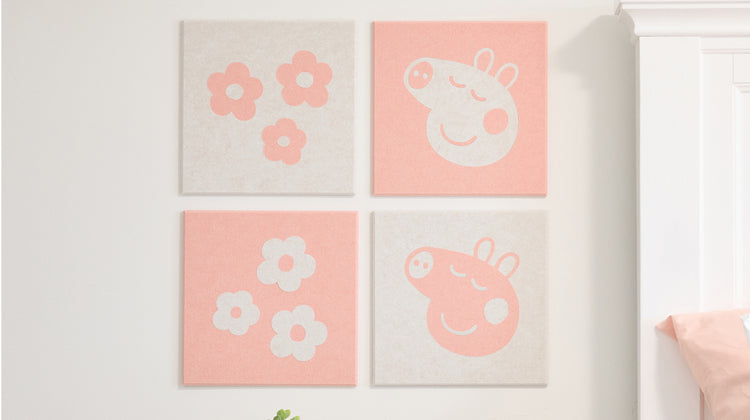 Mini Peppa Pig and Flowers
