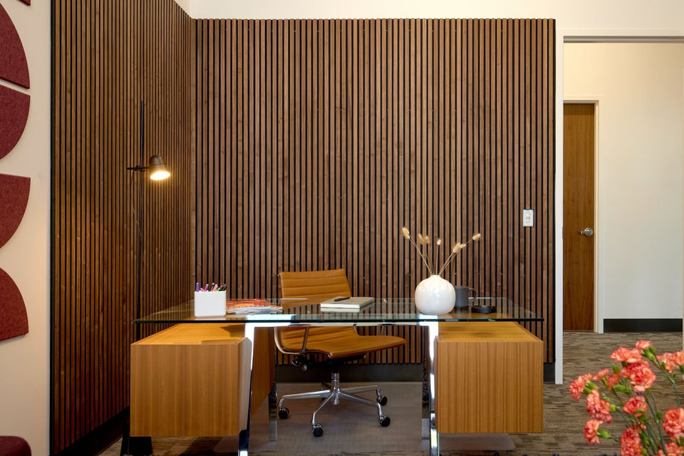 The Benefits of Wood Slat Walls: Enhancing Acoustics With Felt Right’s Felt-Backed Wood Slat Panels