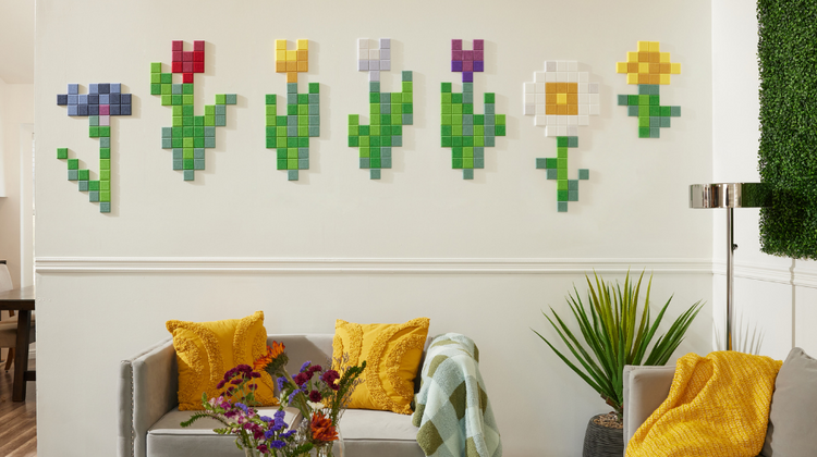 Minecraft™ 7-Piece Bouquet