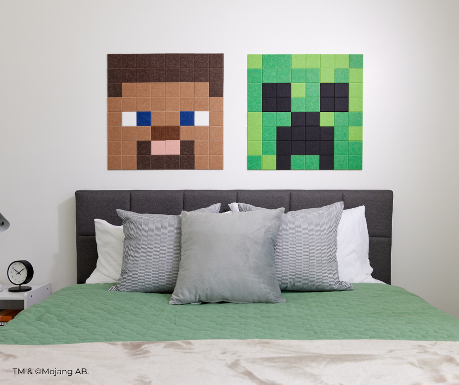 Minecraft™ Large Steve and Large Creeper