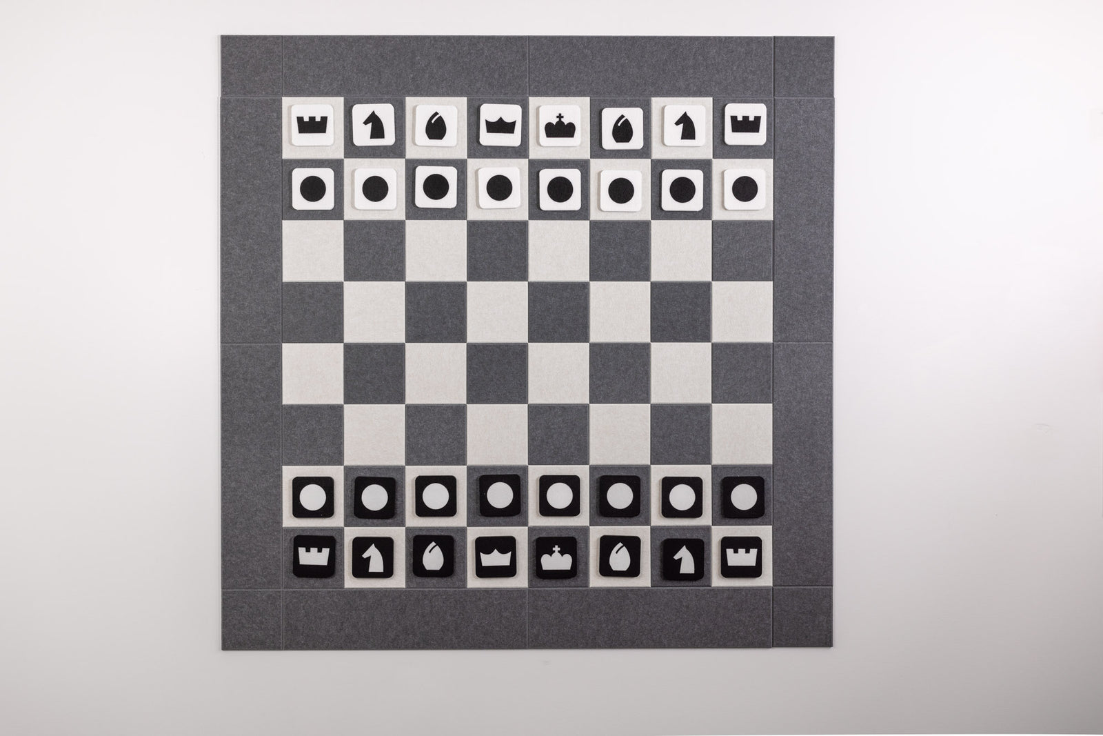 Deluxe Armor/Nickel Chess Board
