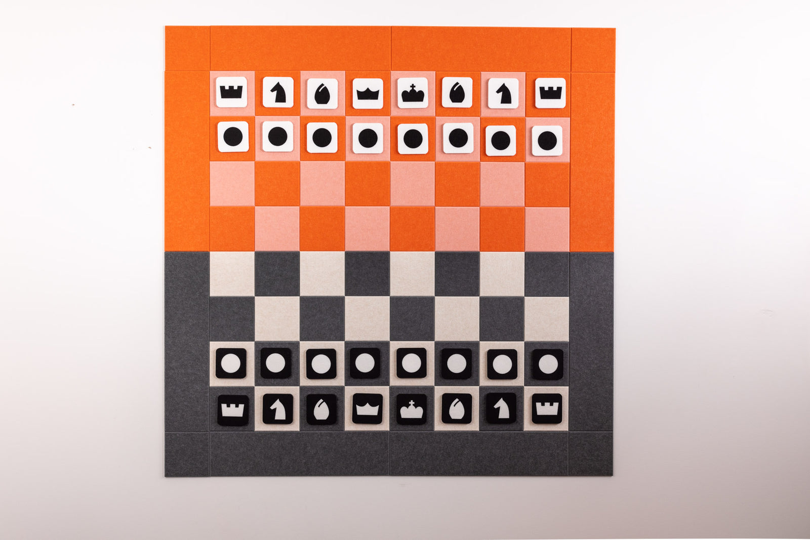 Deluxe Mineral/Latte & Aries/Coral Chess Board