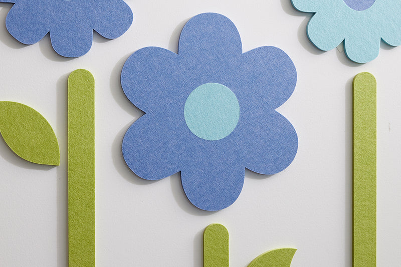 piece blues blossoms with stems