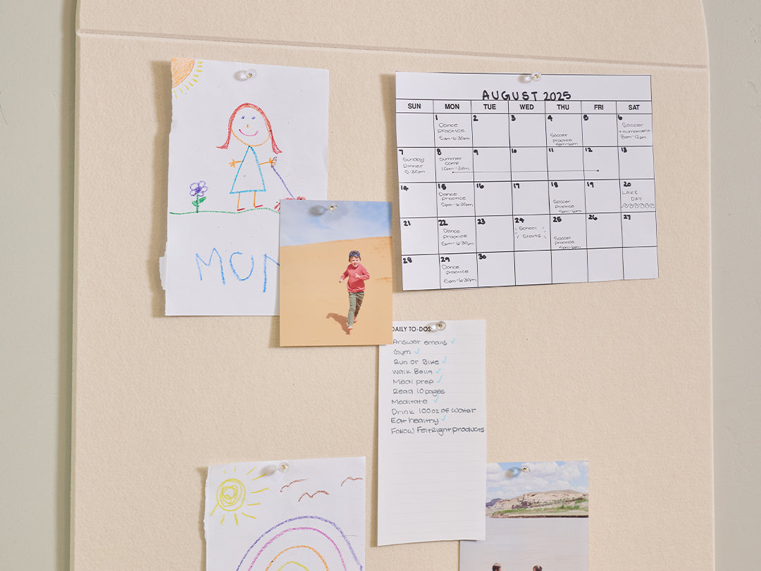 Capsule Ivory Pinboard Close-up