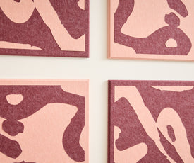 close up of 4-piece Peanuts Scribbles