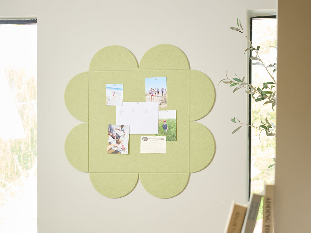 Clover Aloe Pinboard Details