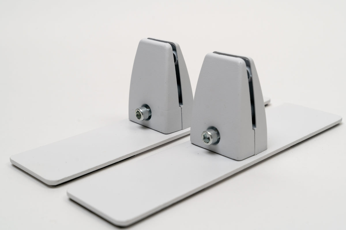 free standing white hardware (2 pack)