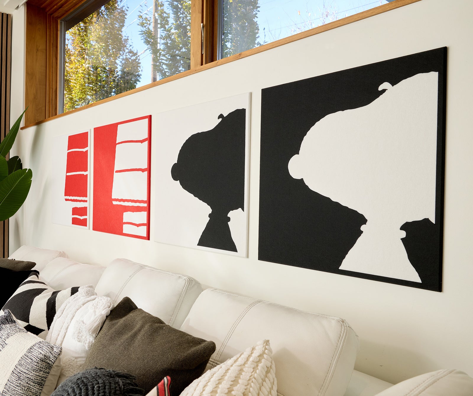 Snoopy and his Doghouse felt tiles