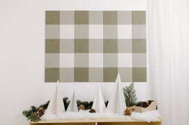 Green Gingham Pinboard