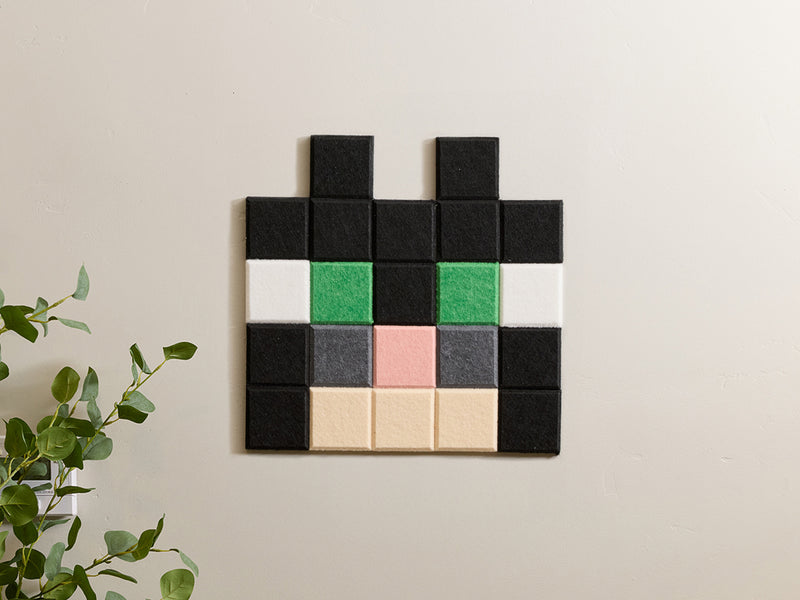 Minecraft™ Black Tuxedo Cat on wall