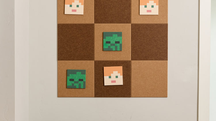Minecraft™ Alex Tic-Tac-Toe Brown