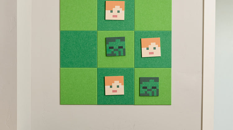 Minecraft™ Alex Tic-Tac-Toe Green