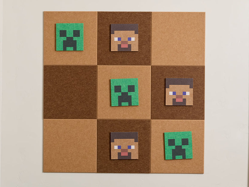 Minecraft™ Steve Tic-Tac-Toe Brown