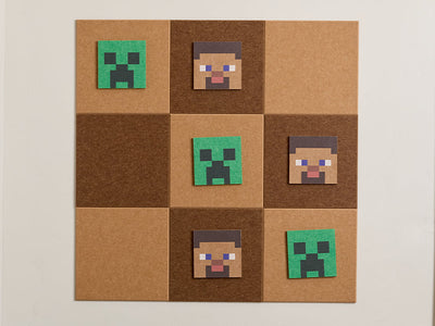 Minecraft™ Steve Tic-Tac-Toe Brown
