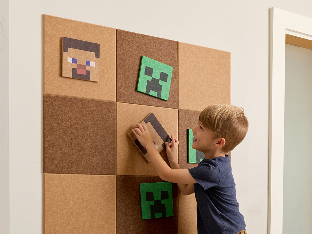 Minecraft™ Steve Tic-Tac-Toe Brown close-up