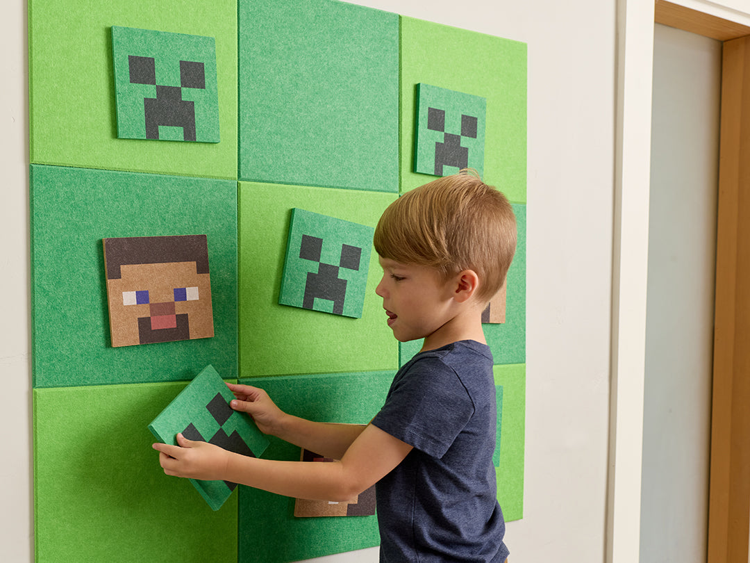 Minecraft™ Steve Tic-Tac-Toe Green close-up