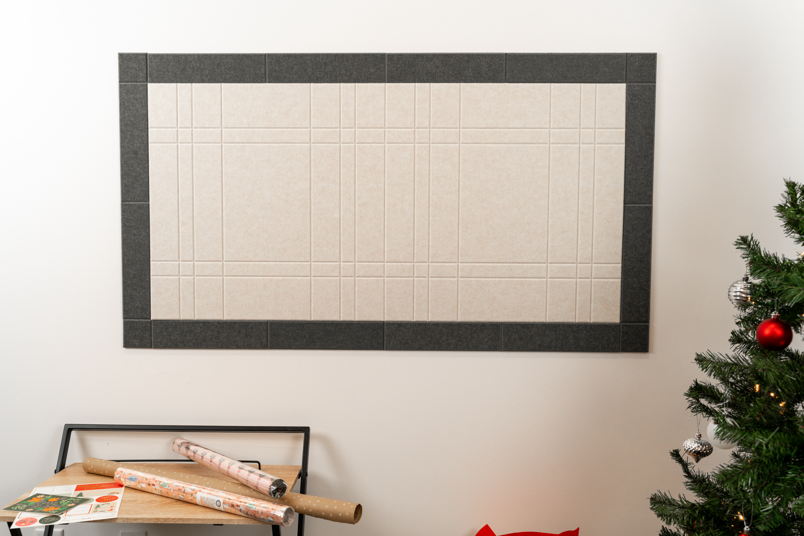 Card Display – Latte Plaid